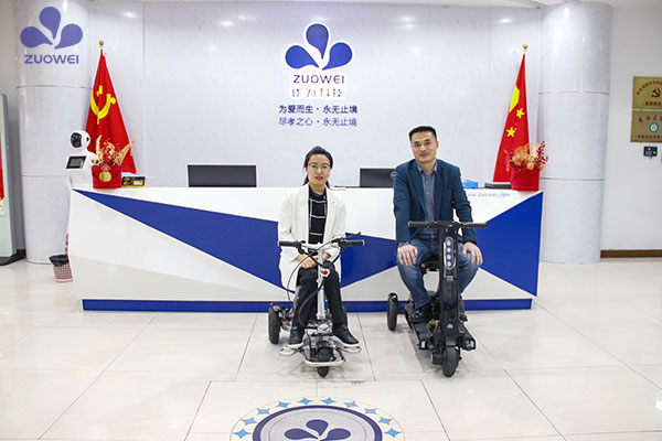 热烈欢迎深圳市雨燕残疾人关爱事业发展中心领导莅临作为科技参观考察