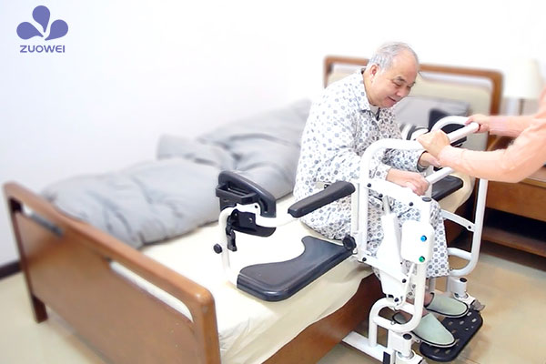 高阳县第三人民医院引进作为科技最新智能护理设备，打造医养融合新模式