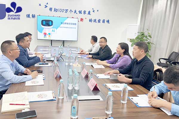  热烈欢迎江西省赣州市兴国县民政局领导莅临深圳作为科技参观考察