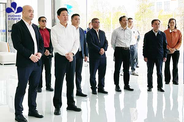广西政协副主席何辛幸率队调研作为科技