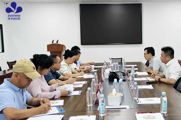 广西百色市民政局局长丁丽华一行莅临作为科技，共探智慧康养发展新路径
