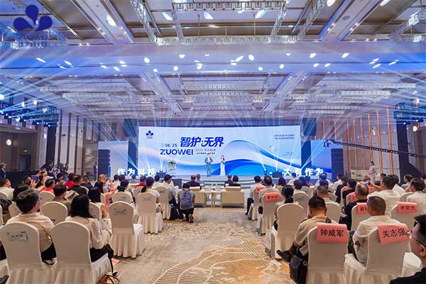 2026作为科技人形护理机器人全球首发，天枢与天玑重构智能护理新范式